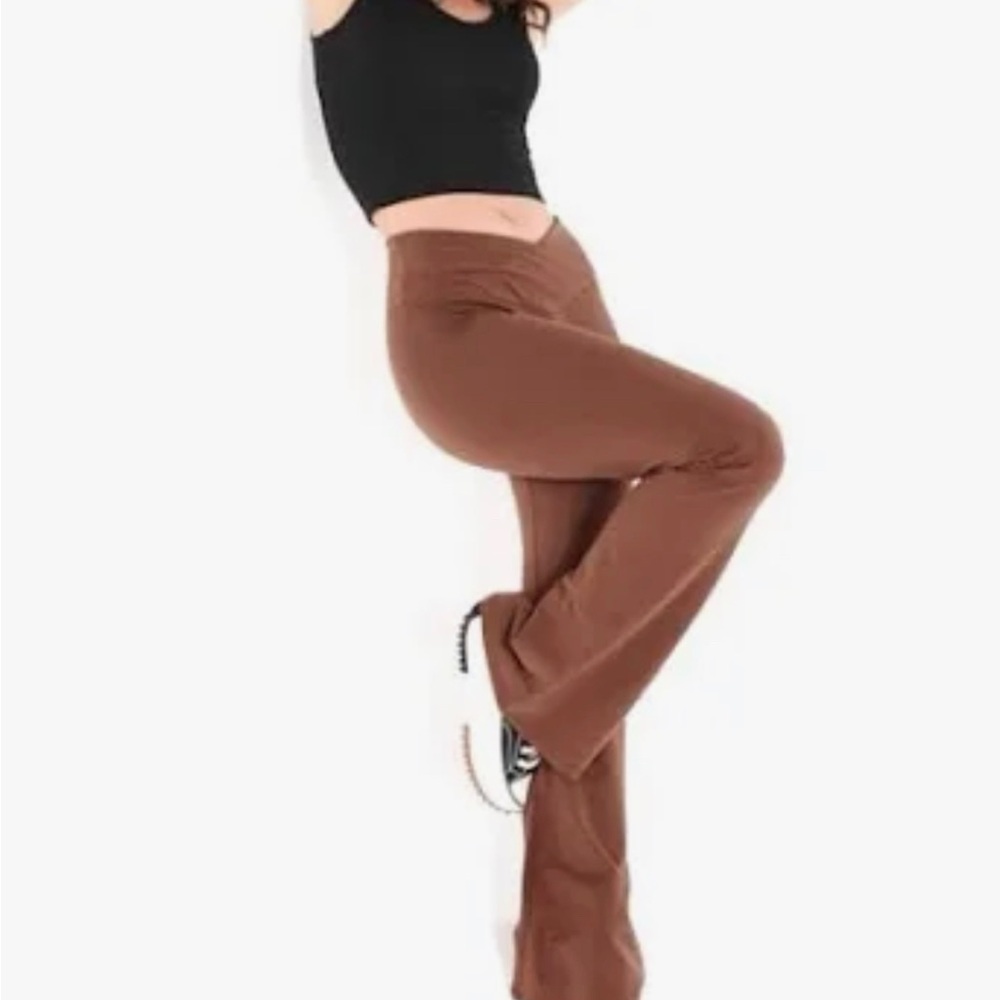 Hollister Ultra High-Rise Brown Leggings